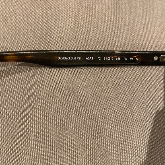 Dior men sunglasses blacksuut R21 perfect condition with box - Picture 8 of 8